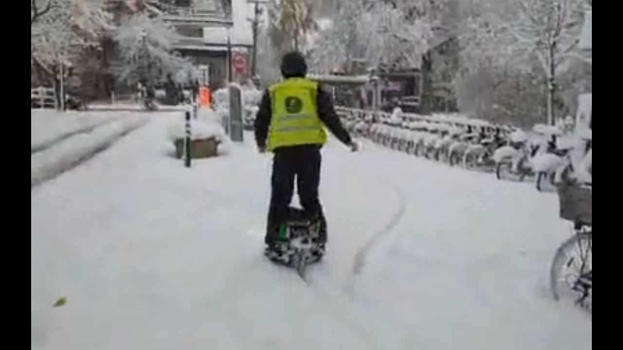 Nosfet Aero dans la Neige ! Gyroroue Euc