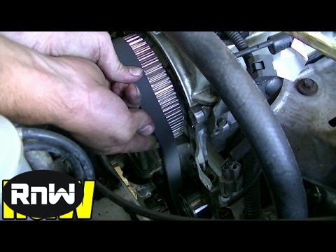 How to Remove and Replace the Timing belt and Water Pump - Mitsubishi 2.4L SOHC Engine PART 3