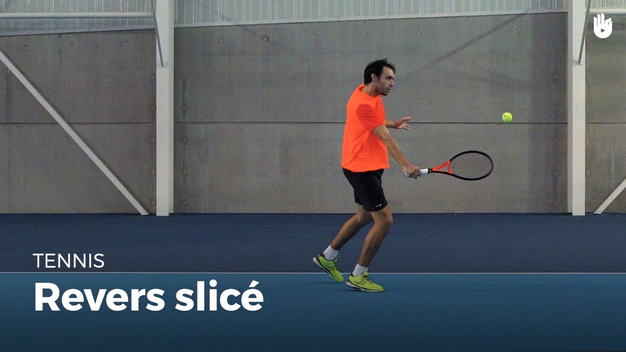 Comment effectuer un revers slicé | Tennis