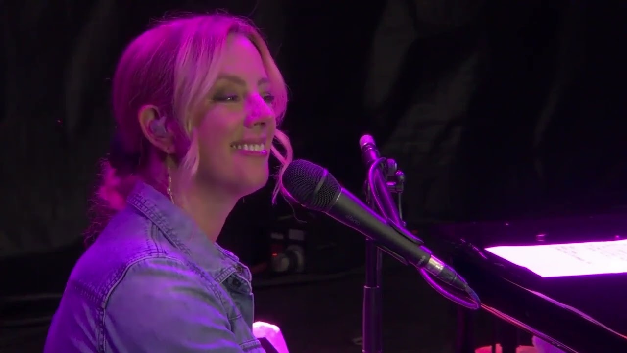 Sarah McLachlan at the Salmon Arm ROOTSandBLUES Festival 2024