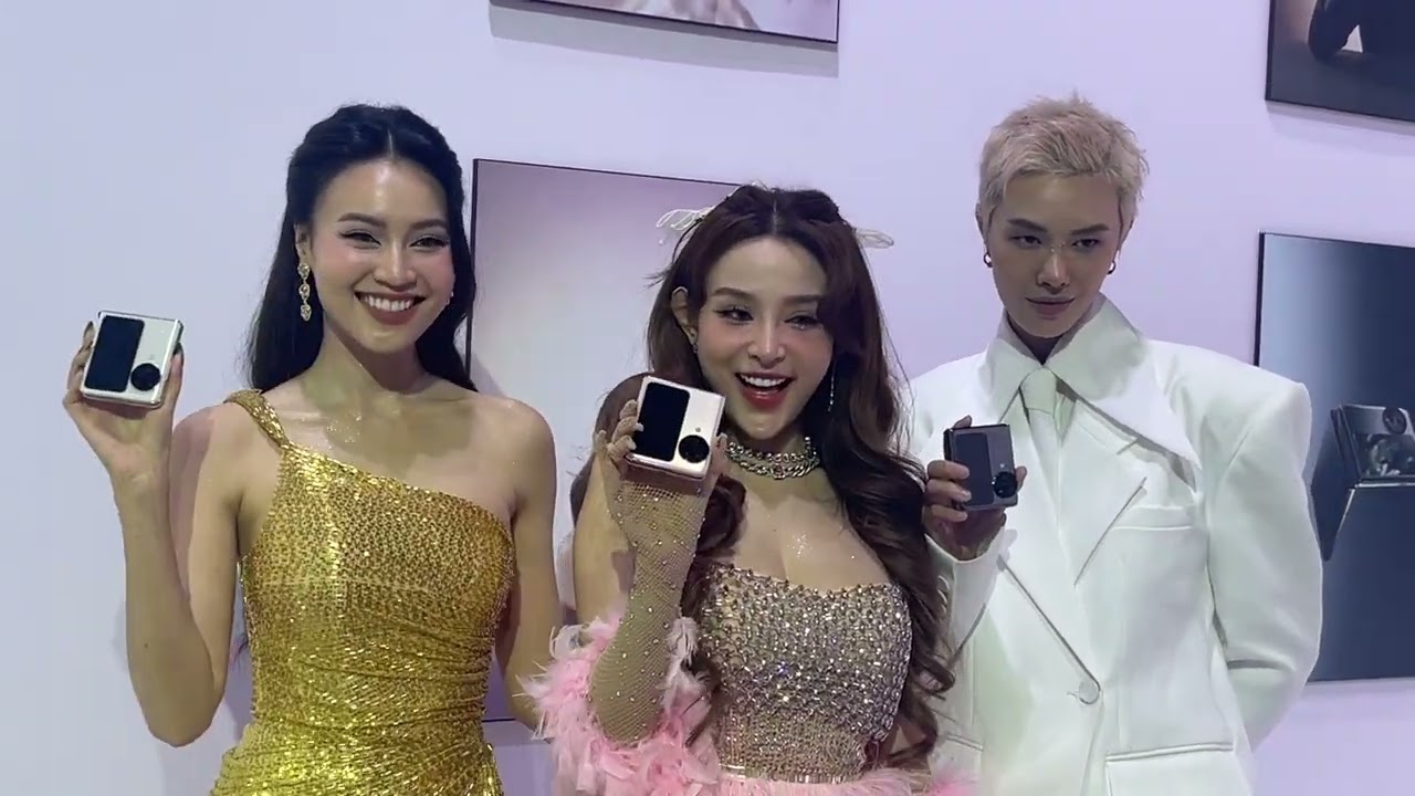 Chết cười Ninh Dương Lan Ngọc tạo dáng với điện thoại OPPO, chọc cười Huyền Baby, Hà Kino, DenisĐặng