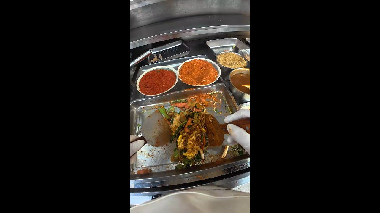 🔴 LIVE: Spicy Skewer Street Feast | Fiery Chili Oil & Bold Flavors |China Street Food in Action POV