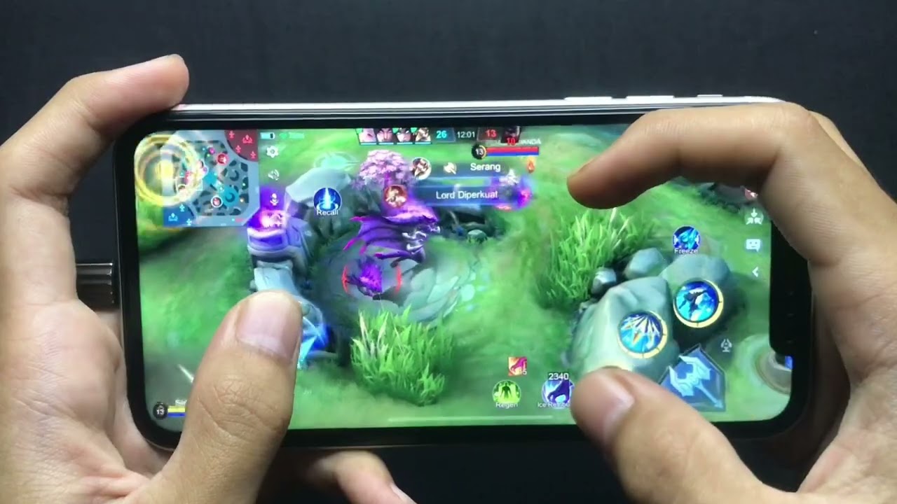 Gameplay gusion with iphone 11 in mythic | [handcam] Mobile legends.#2022