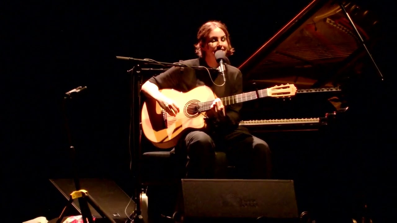 Emma Ruth Rundle - Razor's Edge - Live at Espoon kulttuurikeskus, Espoo, Finland, Nov. 5, 2022