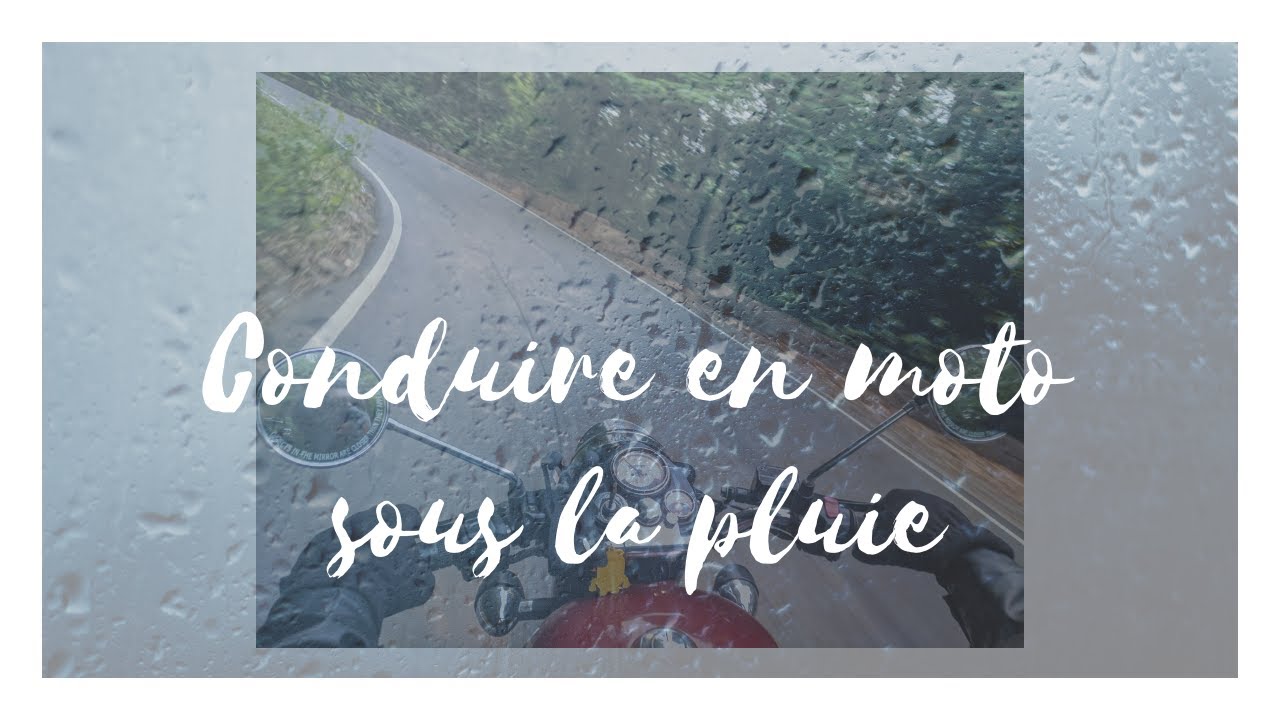 Conduire en moto sous la pluie