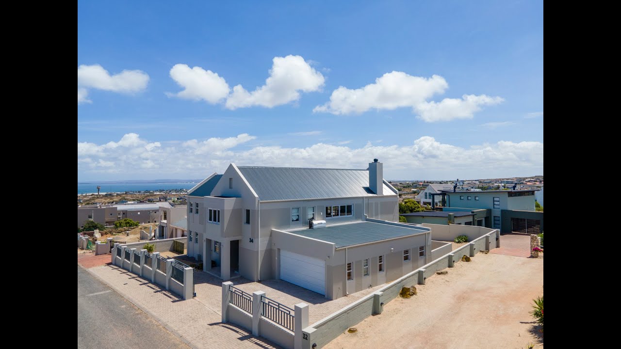 Luxury residence in the heart of Myburgh Park - Langebaan