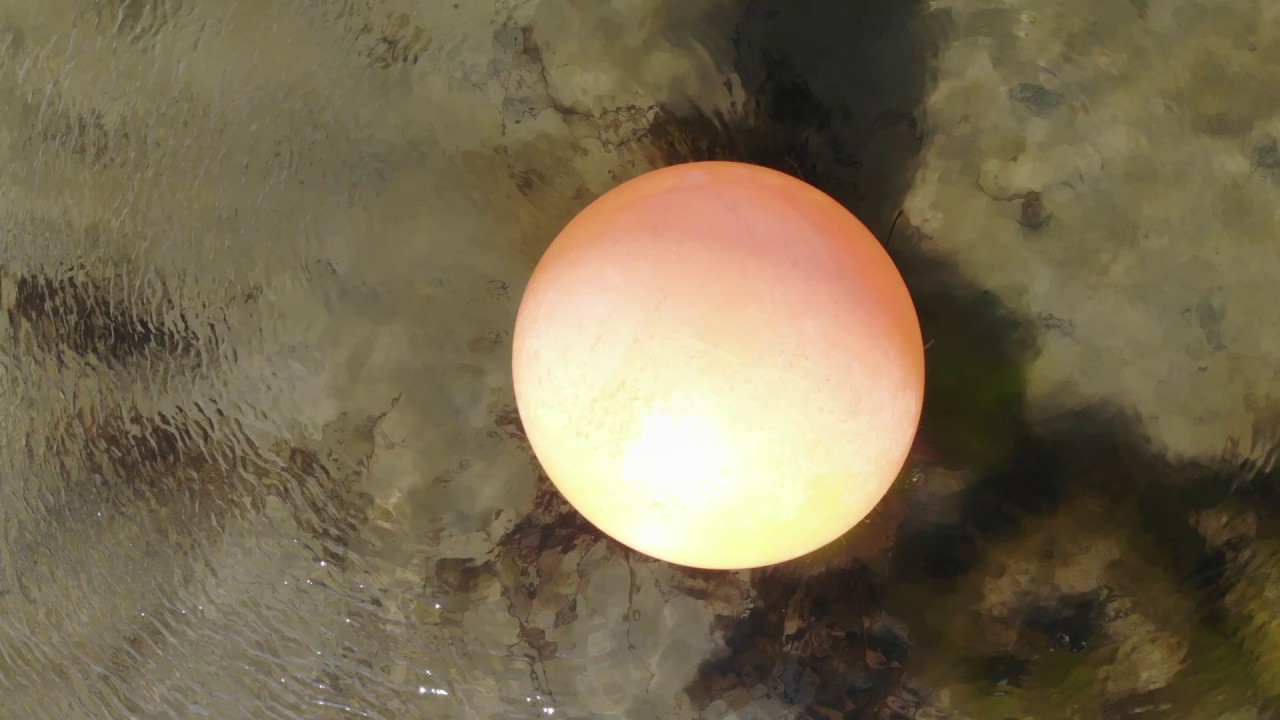 Ball on the Sea - Kieler Strand Schilksee