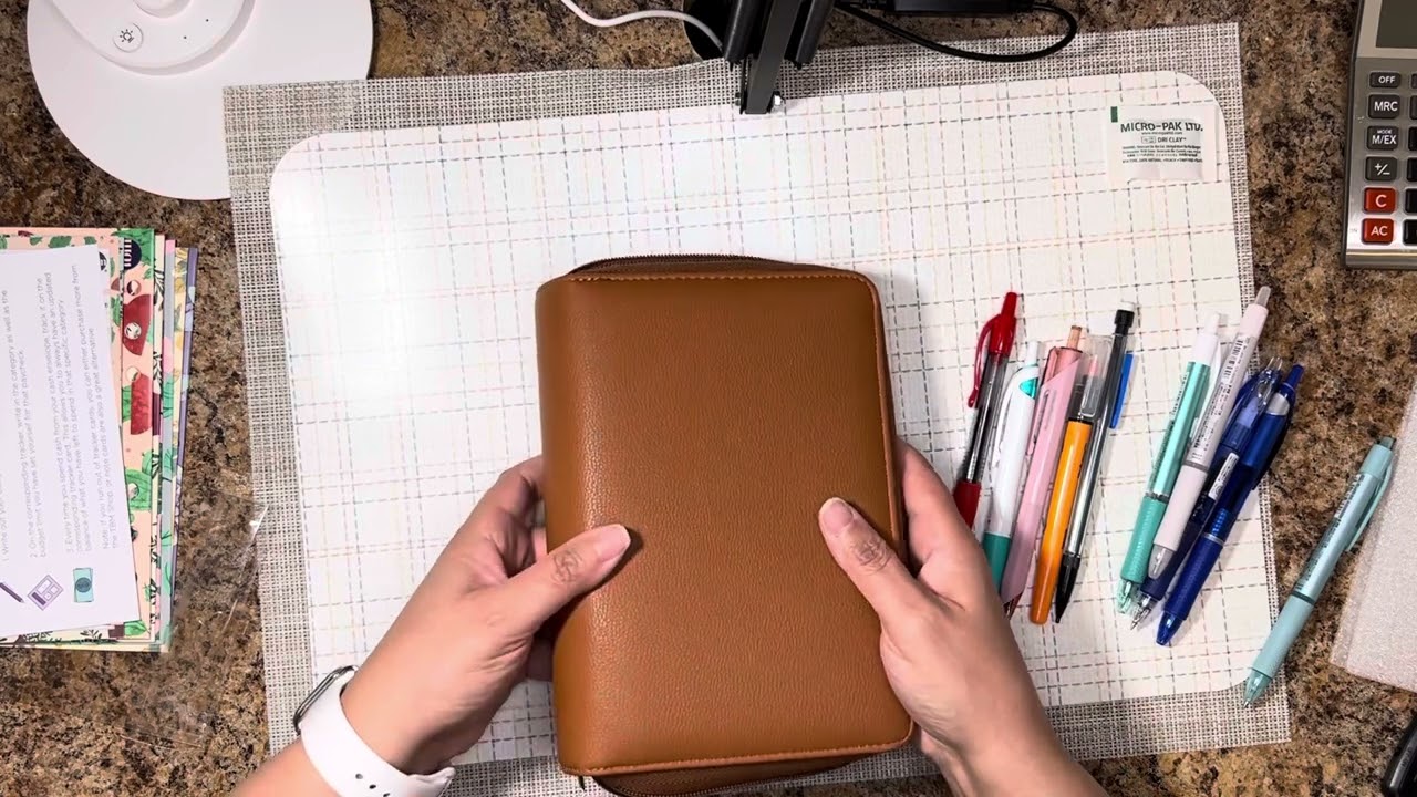Unboxing The Budget Mom’s new cash wallet!