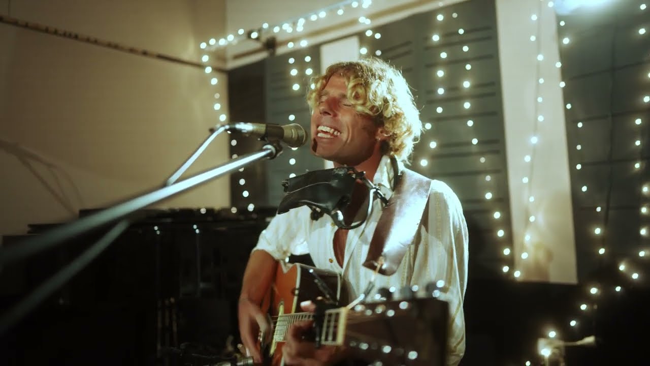 Kim Churchill - The Busking Song (Official Music Video)
