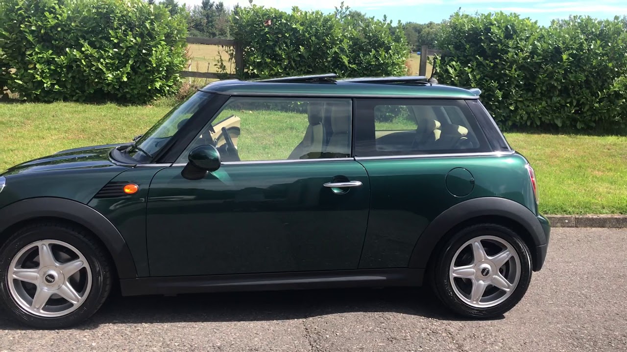 2009 MINI Cooper Automatic with HUGE Spec