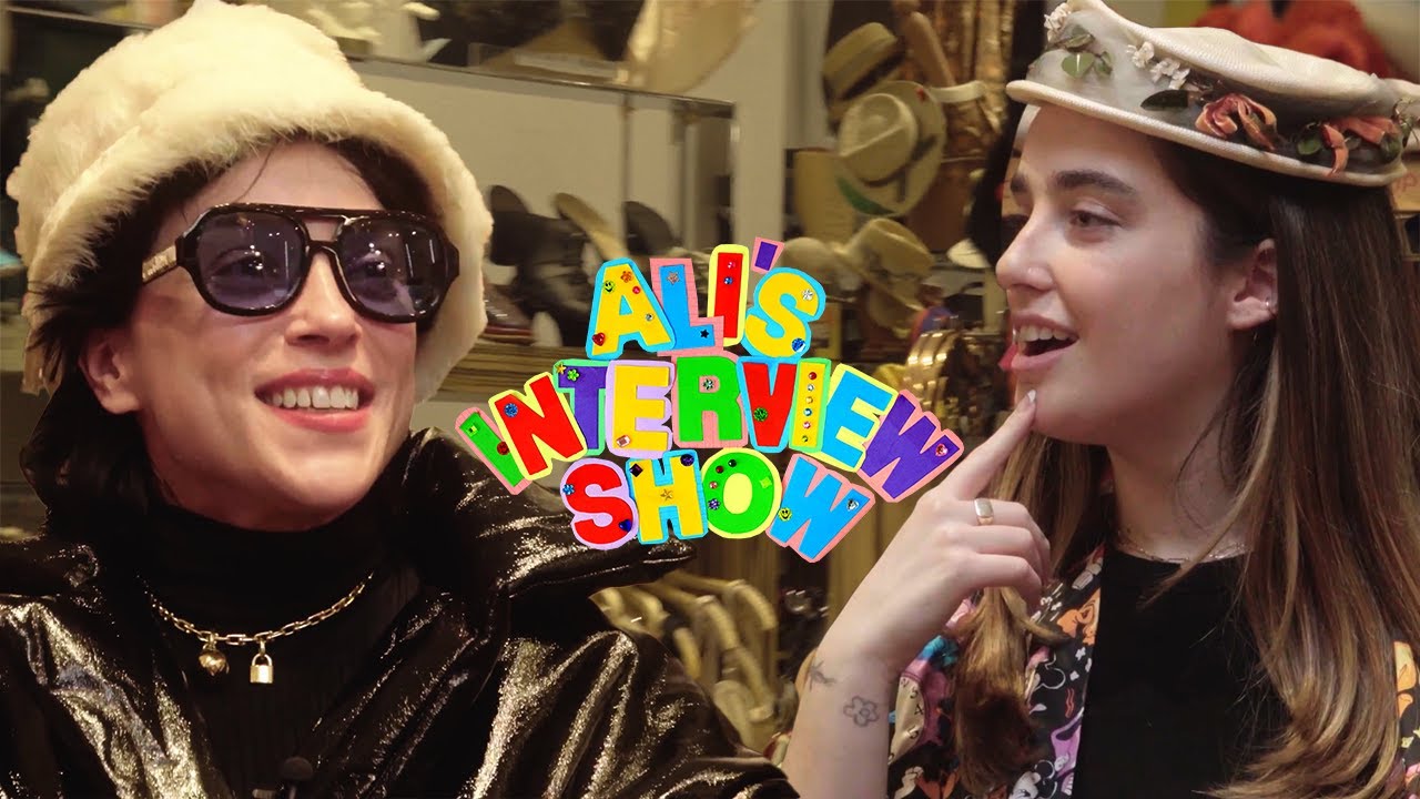ST. VINCENT | ALI'S INTERVIEW SHOW