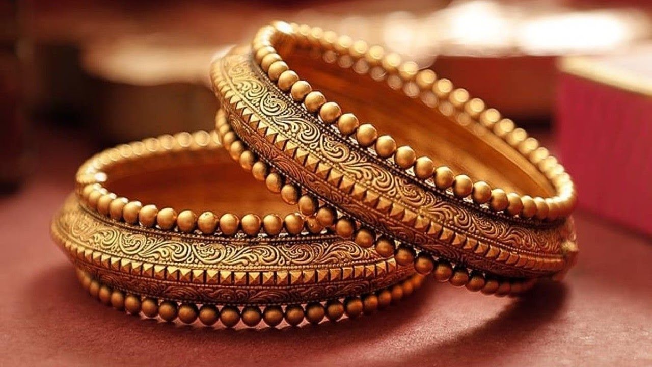Antique Gold Flat Bangles Designs 2019 | Indian Jewellery Design 2019