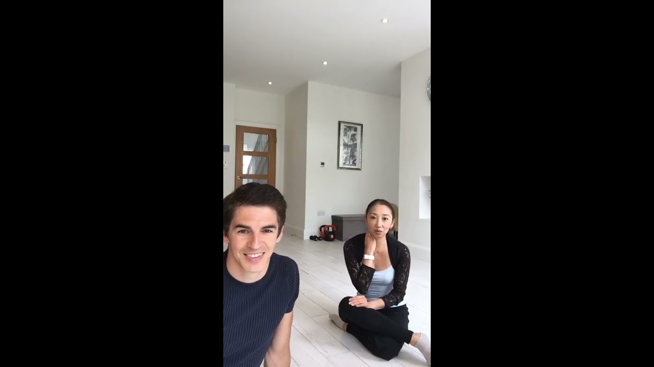 Wear Moi - Floor Barre with Hikaru Kobayashi and Federici Bonelli