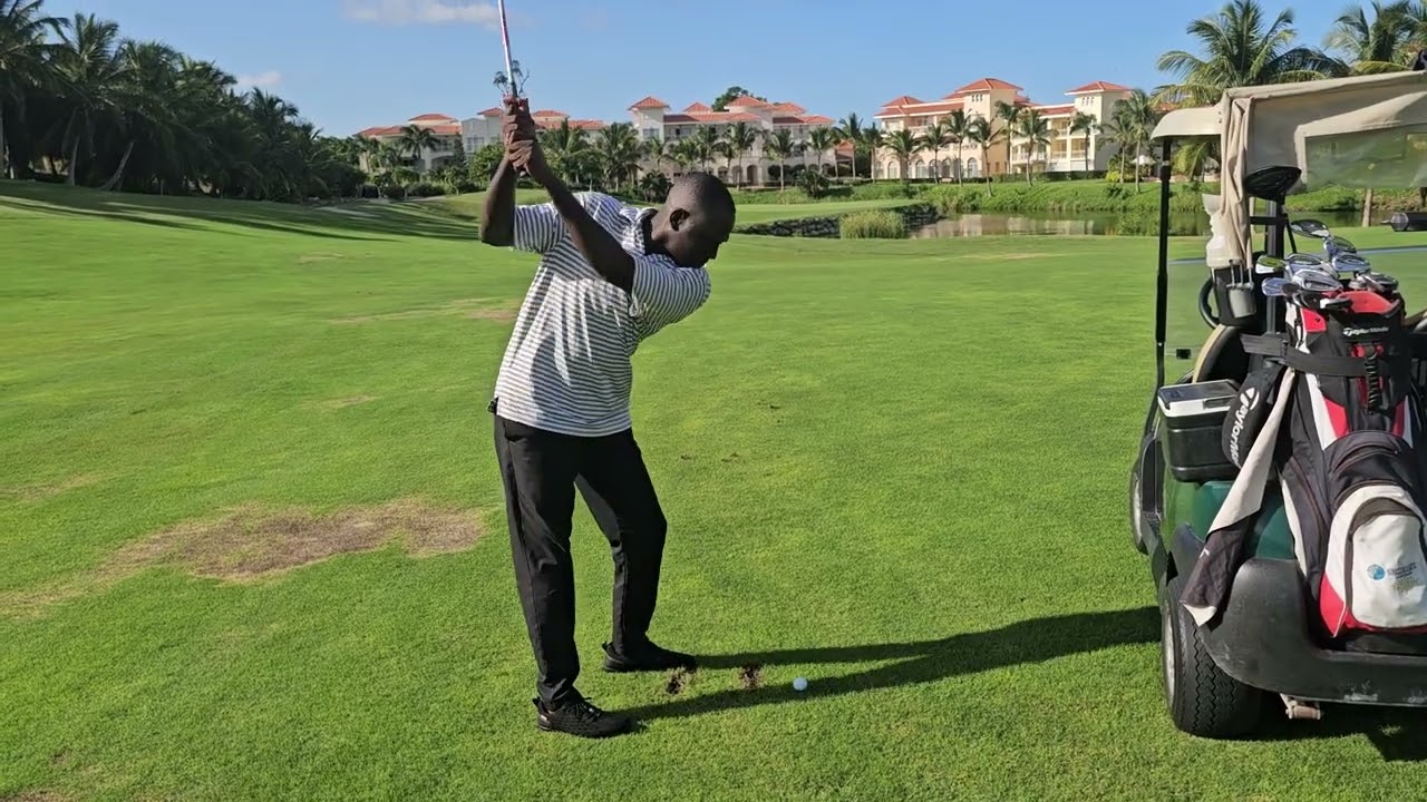 Nice swing 👌 #beach #golf #vacation #golfer #golfstagram #ocean #dancevideo
