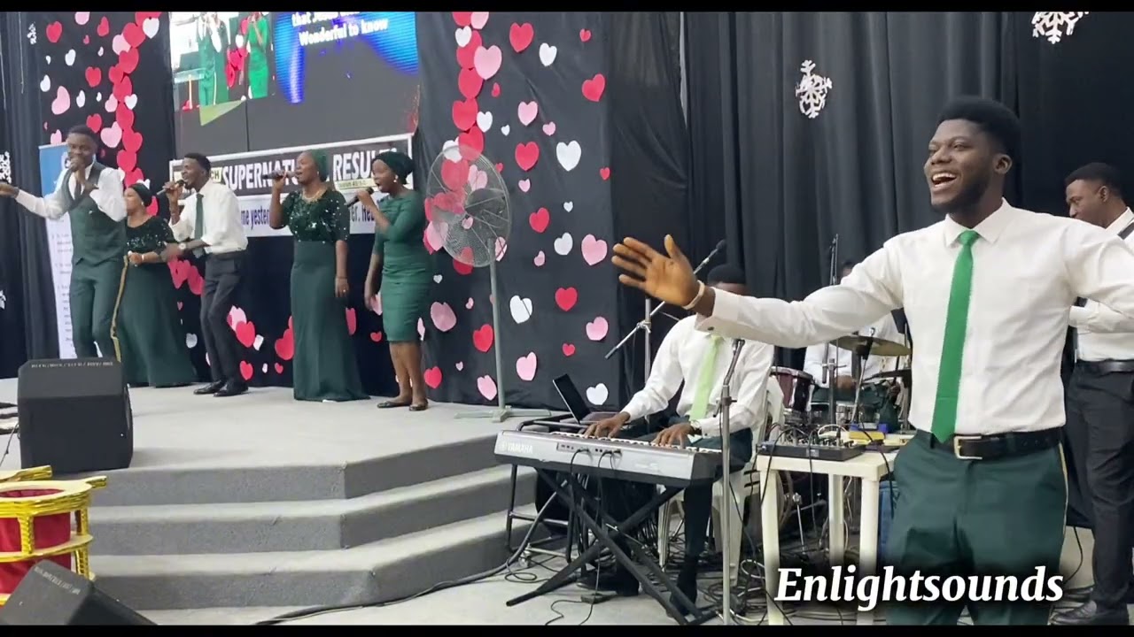 Hot ariaria praise session 