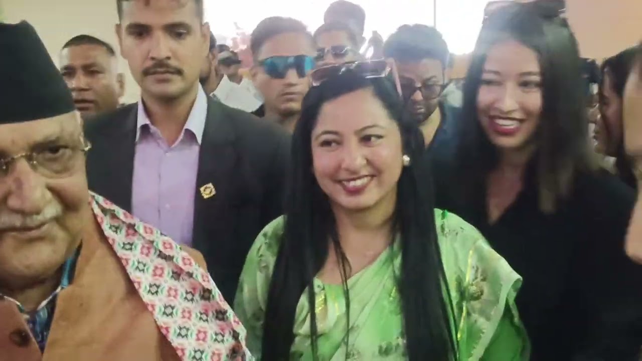 बा सग बिध्यार्थी कार्यक्रममा नेकपा एमाले अध्यक्ष केपी शर्मा ओली झापा दमकमा २०८२-१-१५ । 
