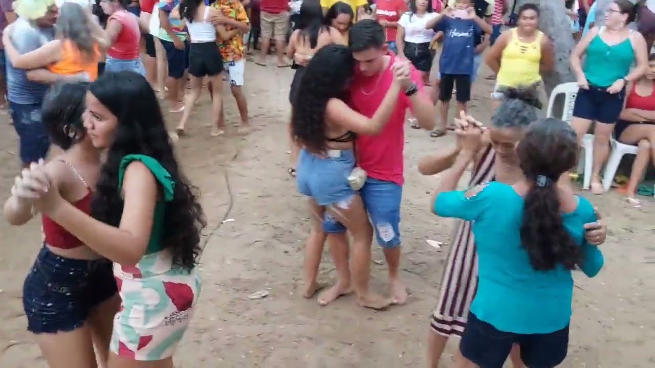 FORRÓ PUXADO NO INTERIOR GILDENES ARAÚJO AO VIVO SÓ NO VUCO VUCO