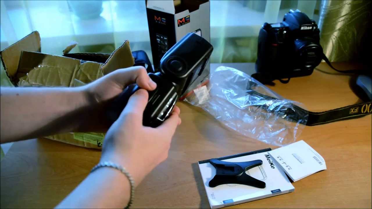 Meike MK900