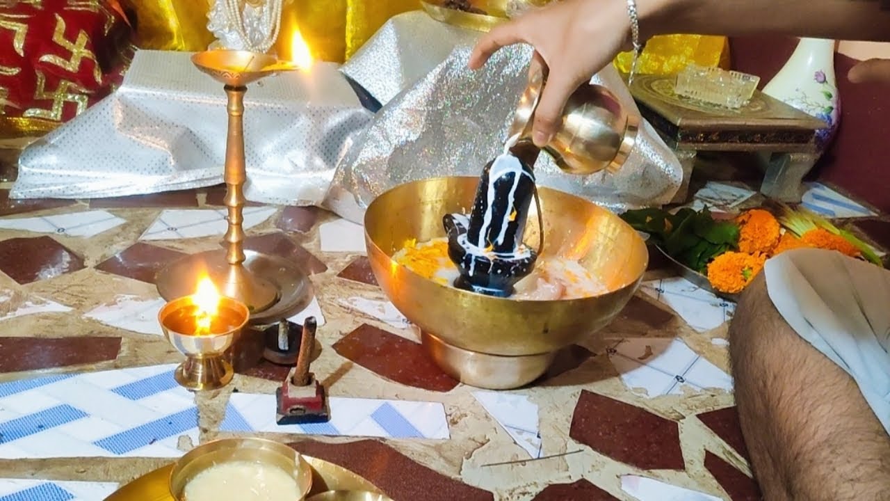 মা ছেলের এক সাথে শিভ রাত্রি পূজা 🕉️ ভক্তিতেই শান্তি, শিবেই শক্তি 🙏 হর হর মহাদেব 🔱