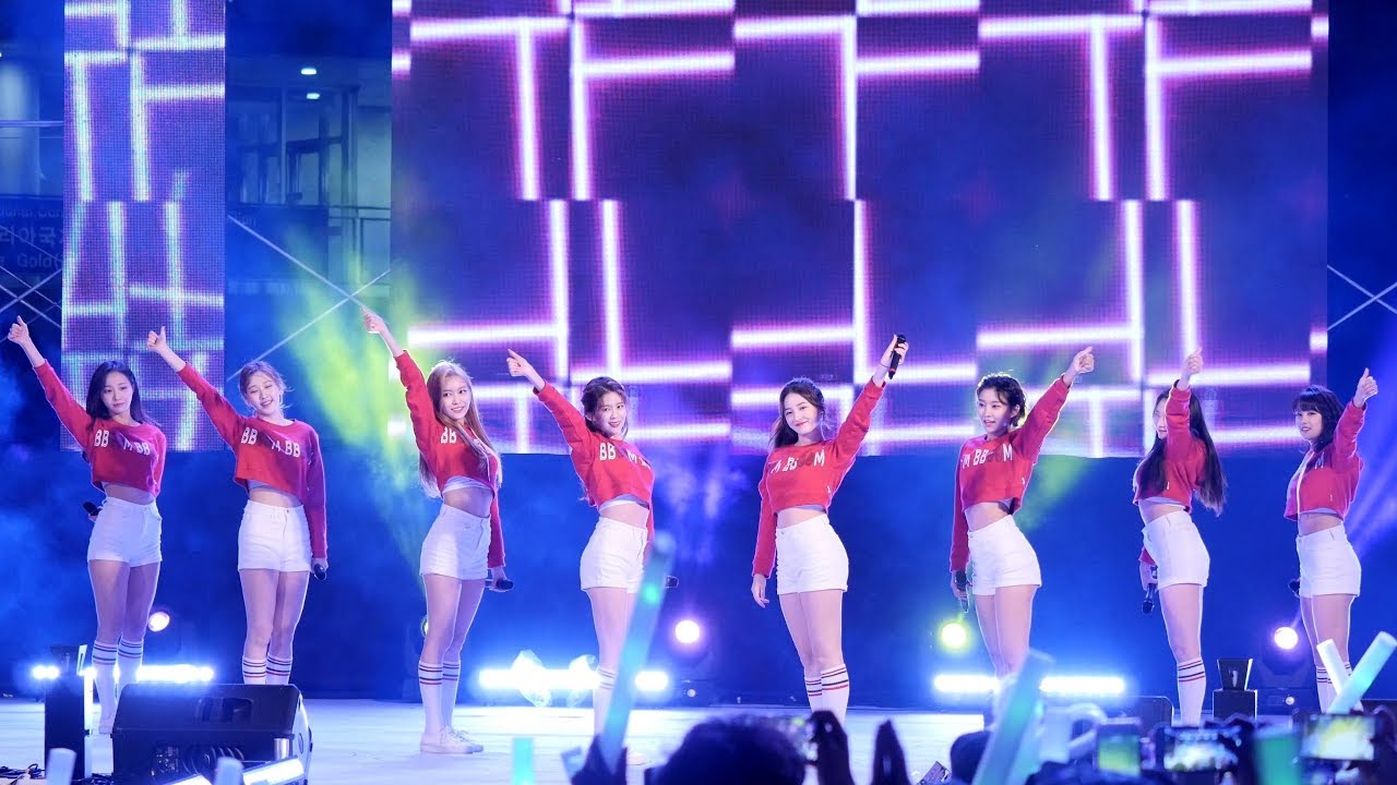181011 MOMOLAND (모모랜드) - 뿜뿜 (BBoom BBoom) [4K] 직캠 Fancam (경희대축제) by Mera