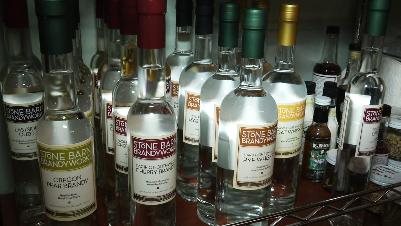 Liqueur, Brandy, or Whiskey&mdash;how do Distilled Spirits differ?