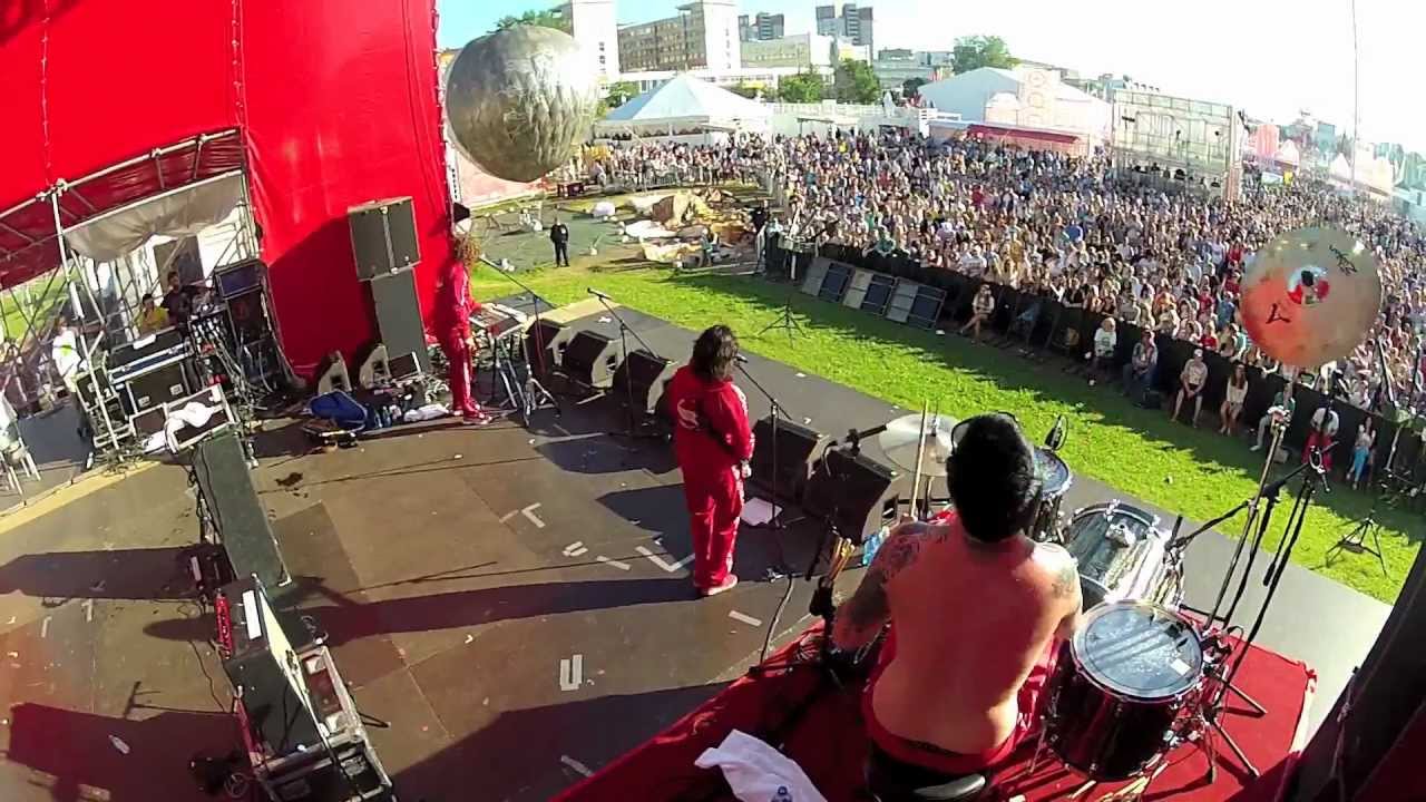 DATAROCK///™ - THE PRETENDER live HD 12.6.2012