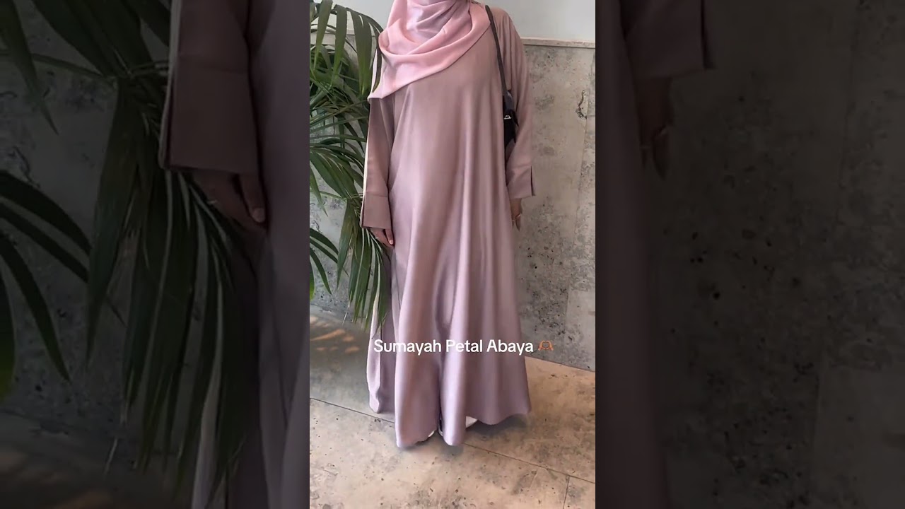 The Sumayah Abaya in Petal is perfect for summer! #abaya #hijabi #hijab