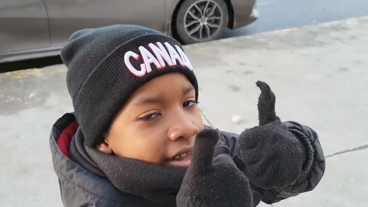 Walking 🚶&zwj;♂️ Tour of Yorkdale Mall
