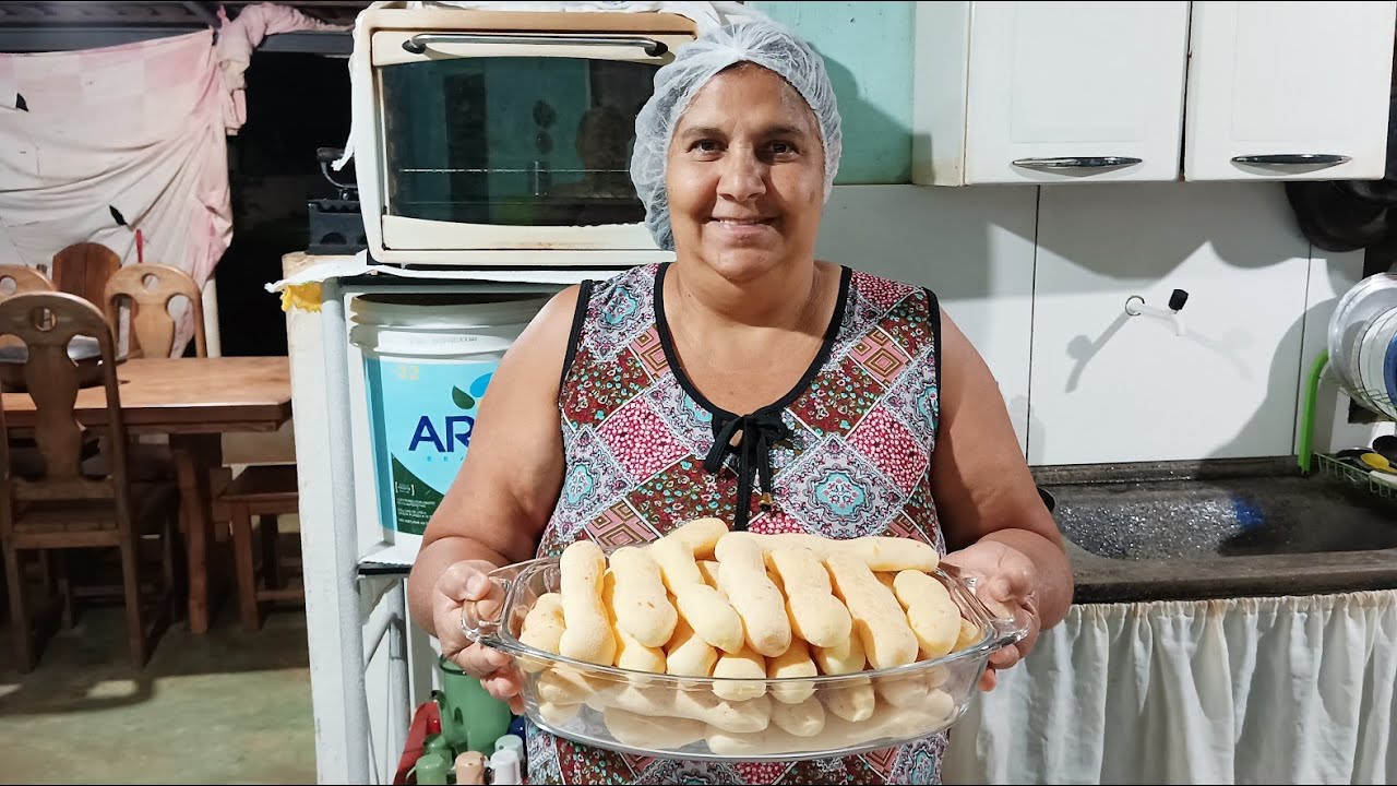 O melhor biscoito (peta) de polvilho com limão caipira da roça, muito bom 🥖🥖 🍋
