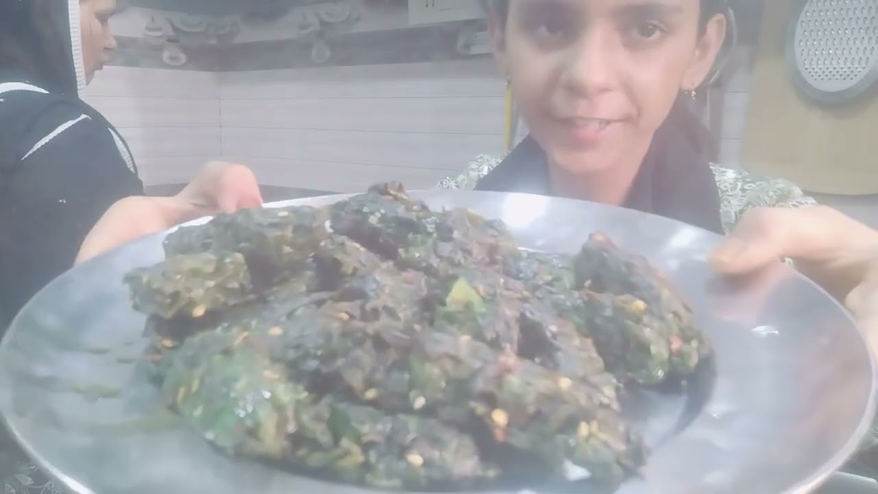 Hi friends assalam walekum yahan per aftari ki taiyari ho rahi hai l 