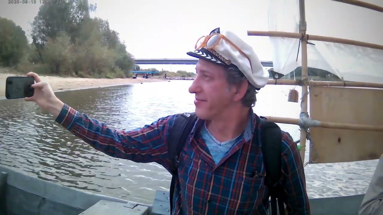 Łupina Boat Vistula Cruise