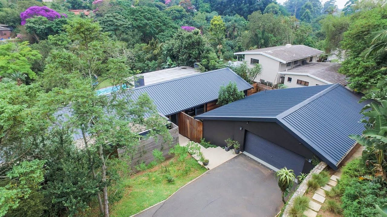 4 Bedroom House for sale in Kwazulu Natal | Durban | Pinetown | Cowies Hill | T157984