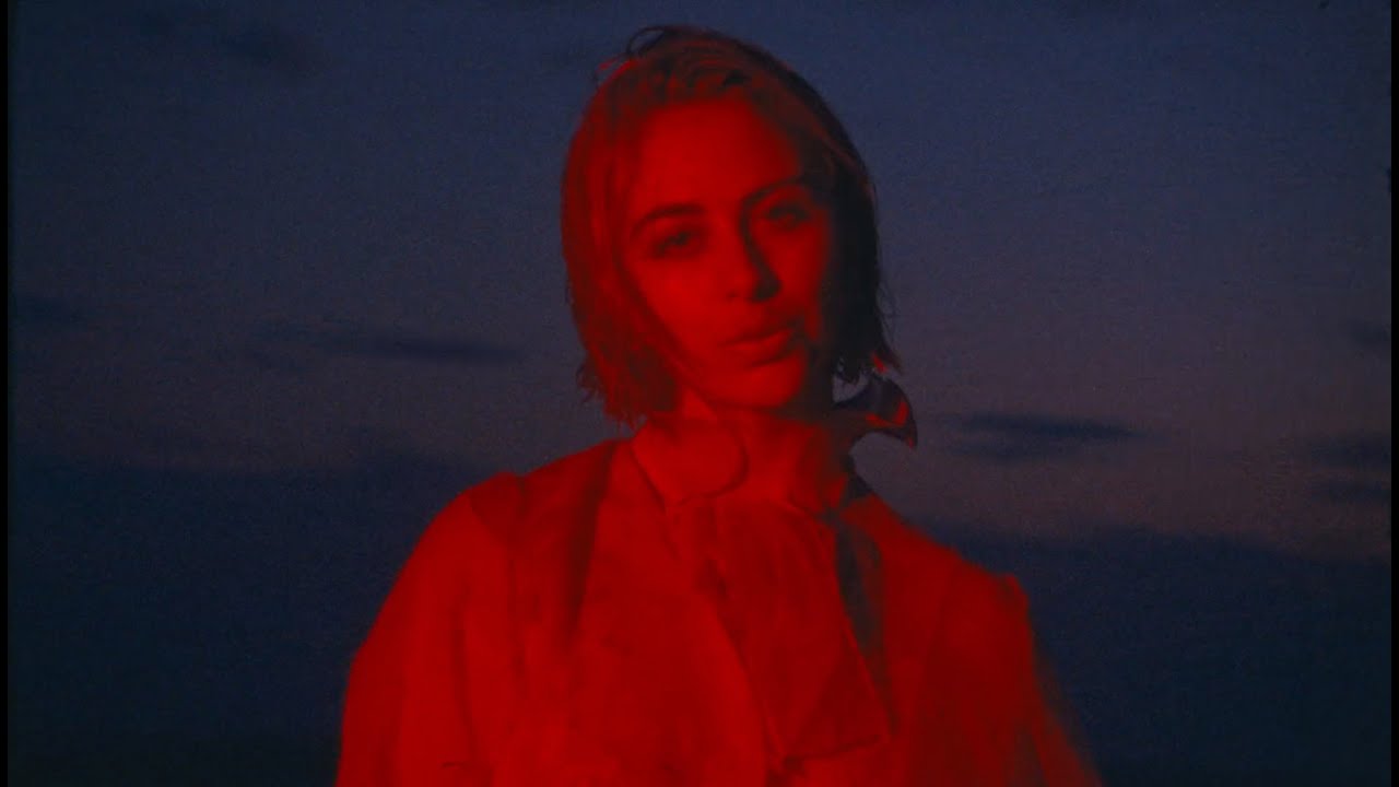 Cafun&eacute; - Running (Official Video)