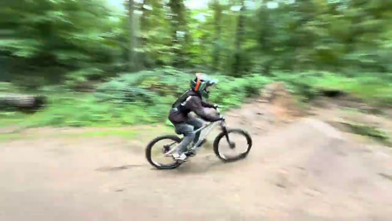 Krater Trails tricksprung