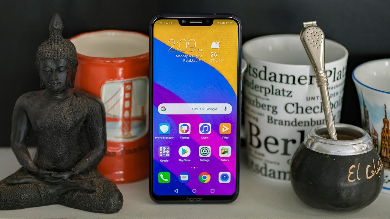 Honor Play Review with Camera Samples - Speed Racer