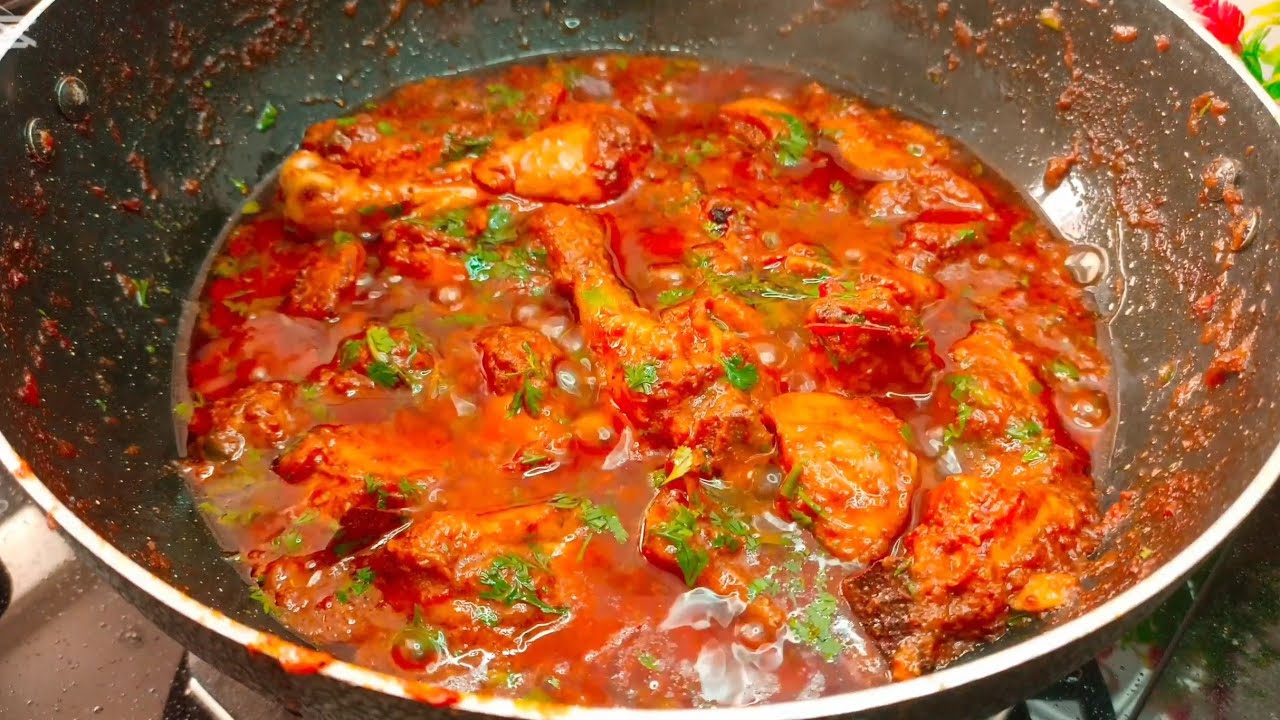 Chicken masala recipe. bhuna chicken masala recipe. chicken curry recipe.