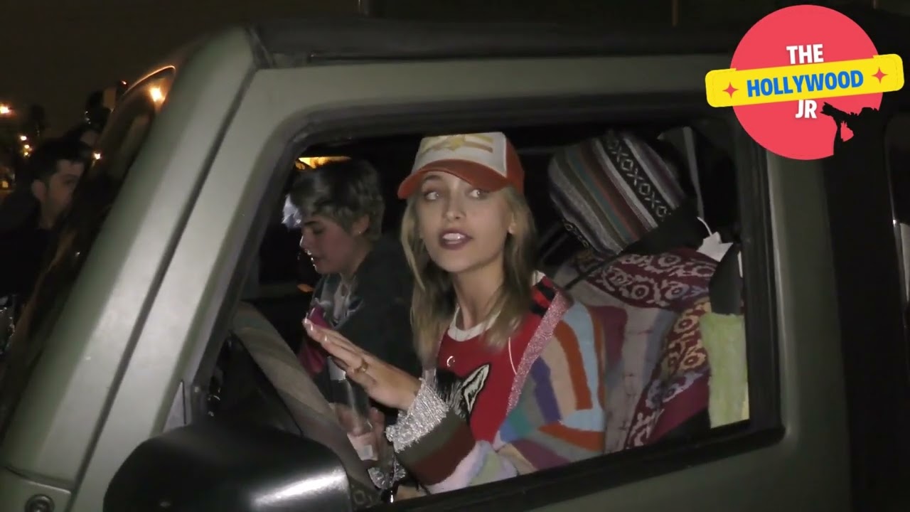 PARIS JACKSON LEAVES CRAIG'S RESTAURANT IN HER SUV!!!