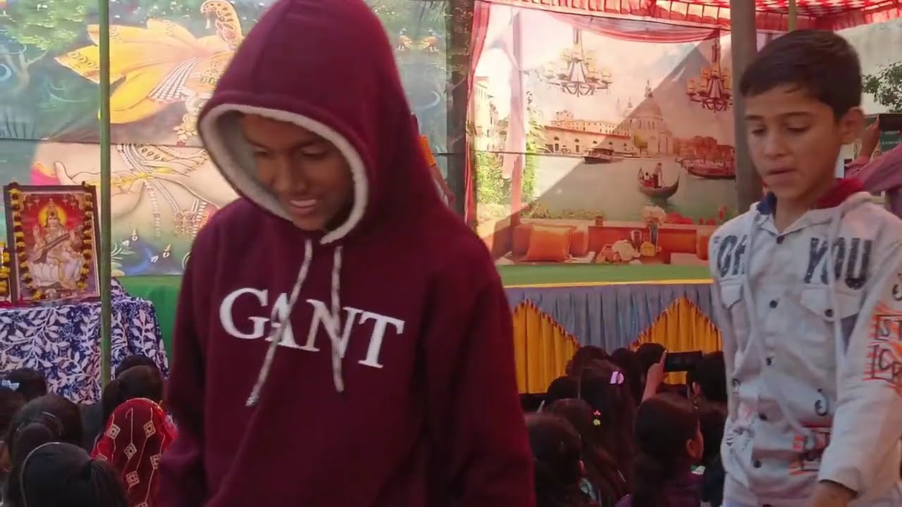 Day 12 हमारे स्कूल में विदाई समारोह में तो मजा आ गया@Suniltetarwalvlogs 