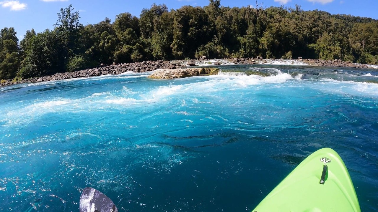 kayak Chili [ San Pedro ] II (IV)