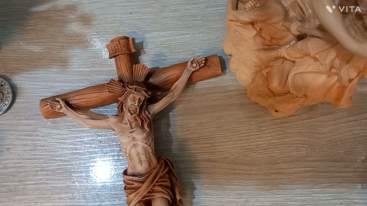 Como Pintar un Cristo Crucificado.