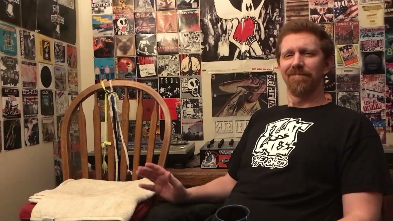 Shnootz - Reaction Video (Gary Numan - The Joy Circuit)