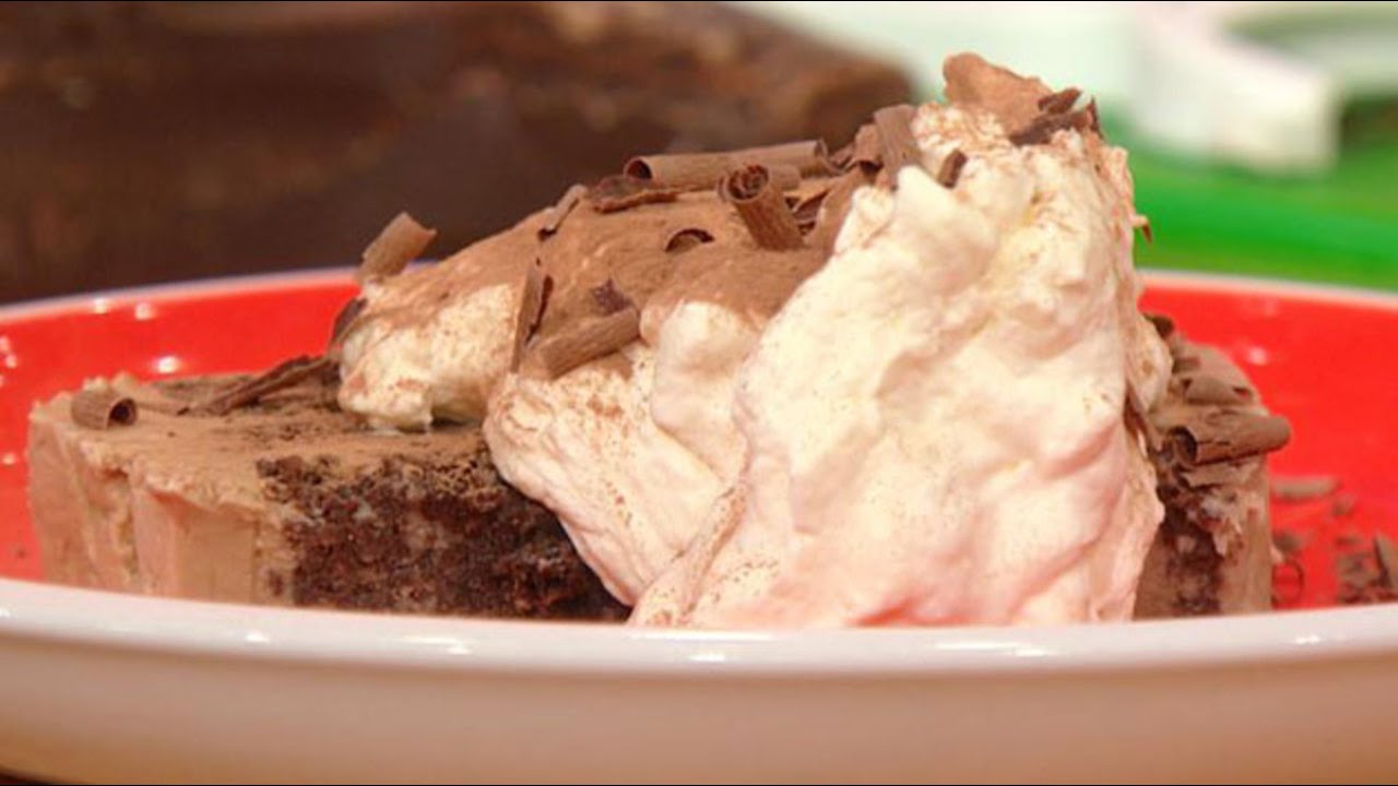 Buddy Valastro's Tiramisu Ice Cream Layer Cake