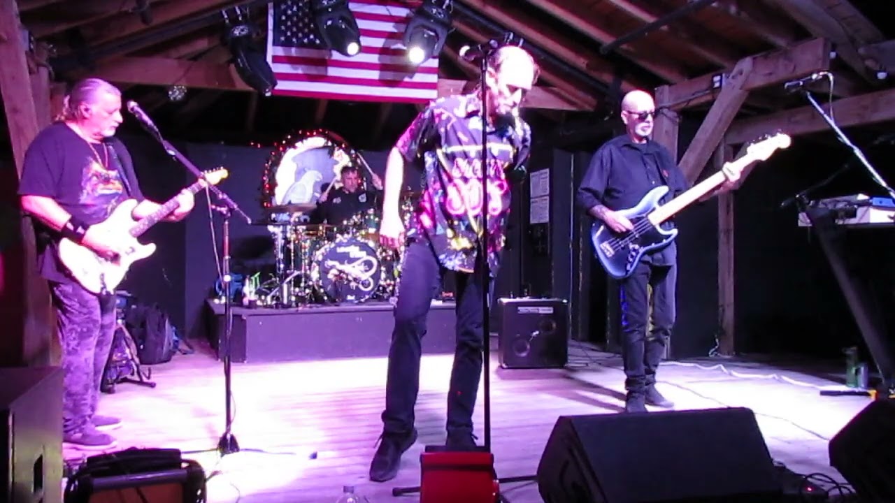 LOCAL BAND SHOWCASE W/ LOUNGE LIZRDS @ HIRUM'S 01-24-2026