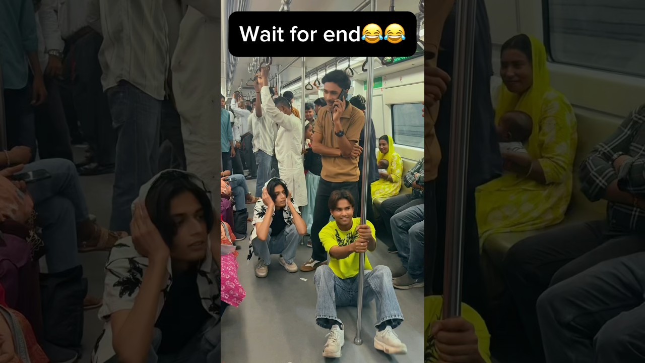 Cylinder funny prank In metro😂wait end😂#prank #funny #ytshorts #youtubeshorts #explore #viral