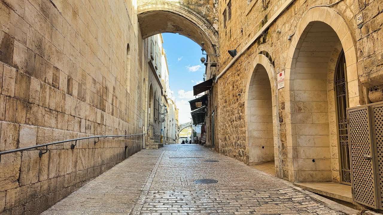 Via Dolorosa 🇮🇱 What This Walk Really Feels Like (4K)