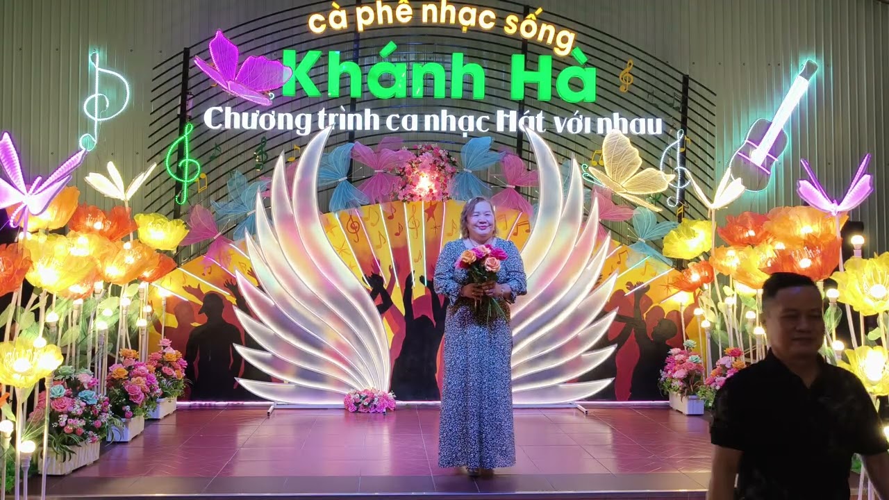 CK : NHỚ MỘT CHIỀU XUÂN - trình bày : Bích Trân - Cafe Khánh Hà 