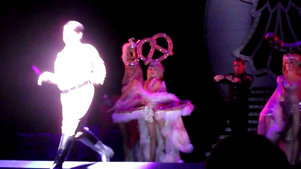 9 voorjaar voor hitler.  Breda 30-10-2011  Musical de Producers