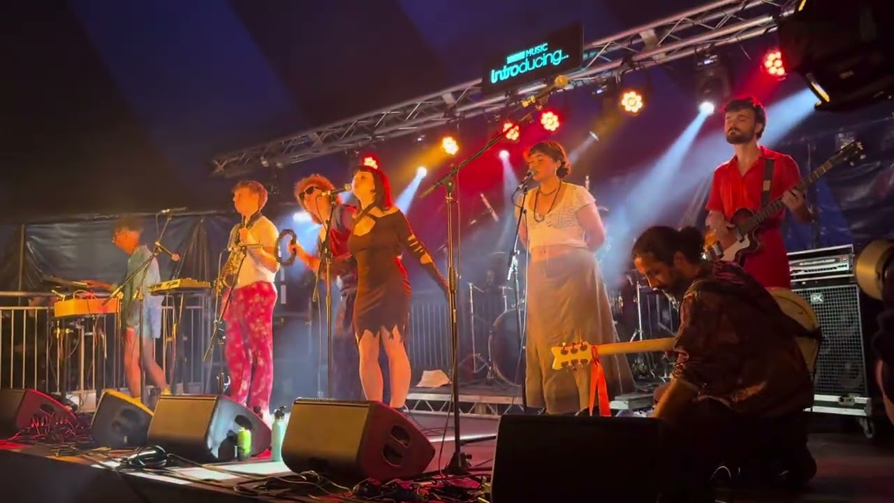 Mandrake Handshake - Monolith - Truck Festival - 26th July 2024