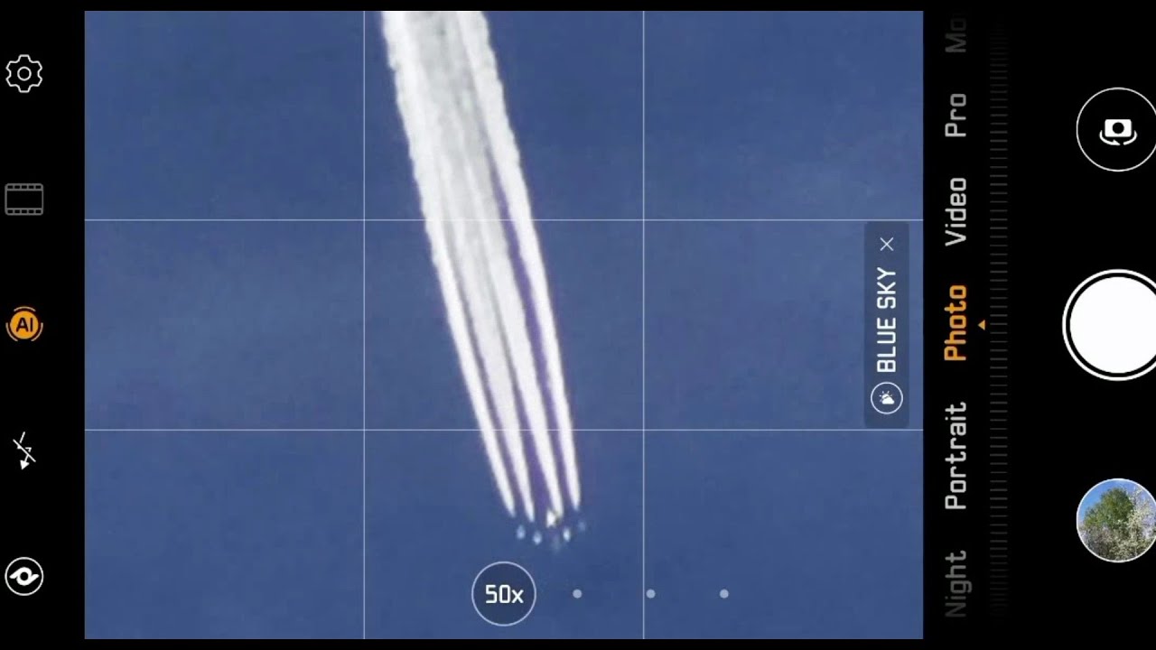 Huawei P30 Pro 50x Zoom to an Airplane