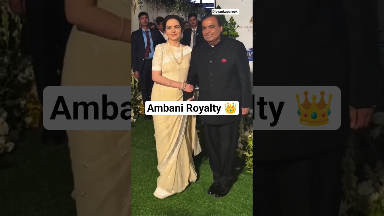 Nita Ambani and Mukesh Ambani Stealing the Spotlight😍 #nitaambani #ambani #ambanifamily #viralshorts